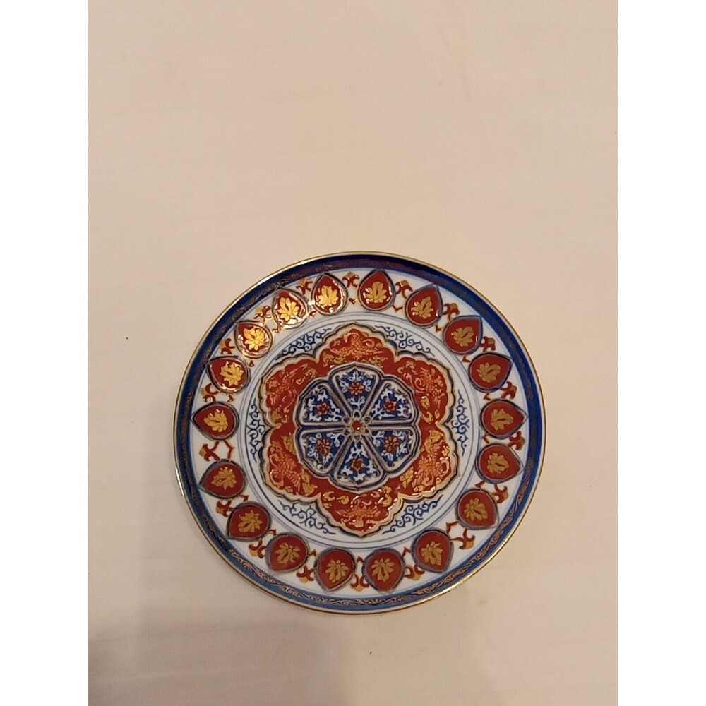 Vintage Gold Imari Hand Painted Wall Plate Blue White Gold 8” Japanese Gorgeous